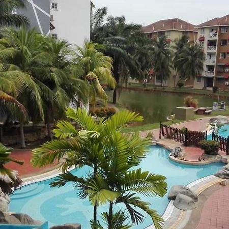 Homestay Dayani Musleem Port Dickson Exterior photo
